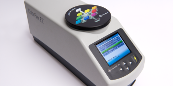csm_HunterLab-Bench-Instrument-ColorFlexEZ-PortPlate_29dbf001c8